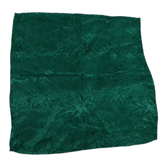 Holiday Cloth Floral Napkin Green Water Repellent 13x13 Replacement Better Home - Picture 1 of 3